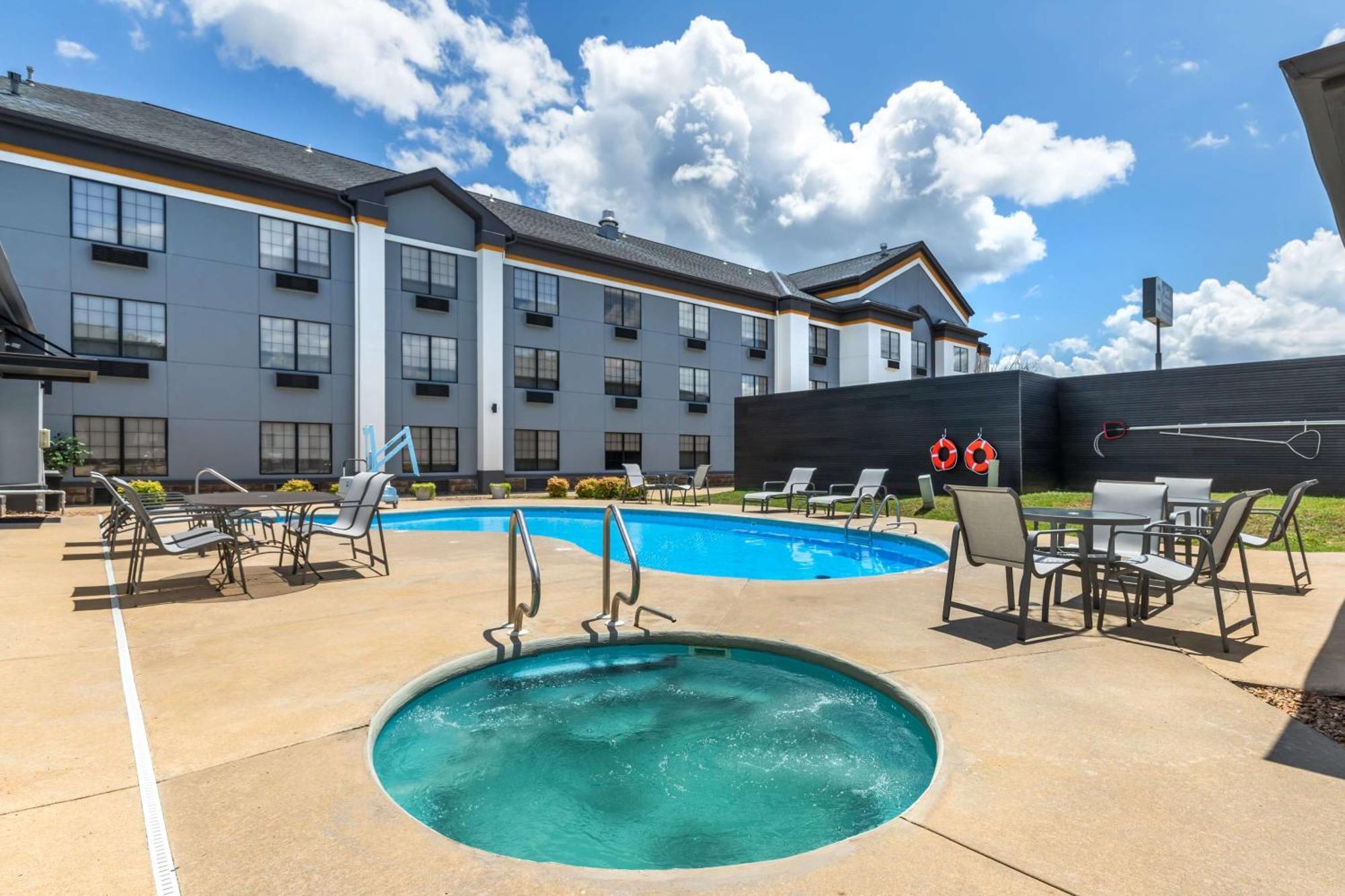 Best Western Prime Inn & Suites 뽀또 외부 사진