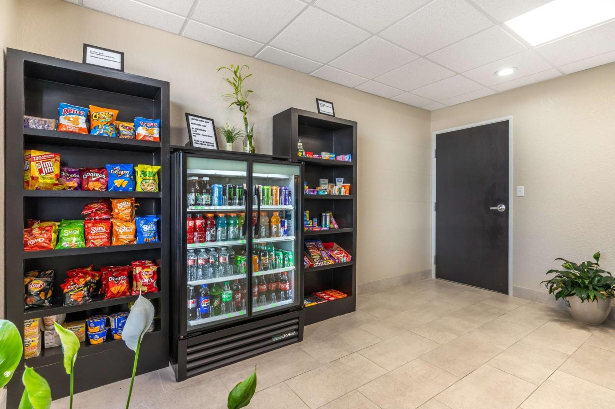 Best Western Prime Inn & Suites 뽀또 외부 사진